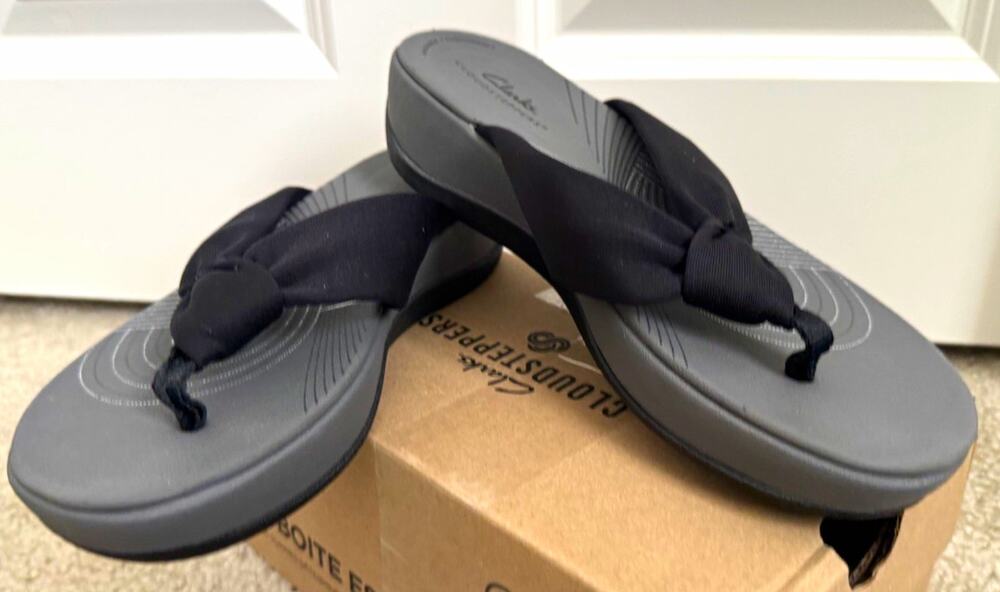 Clarks Cloudsteppers Arla Glison Womens 7M Black Cushion Wedge Sandals NIB
